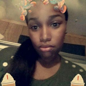 Meet your Posher, Destiny